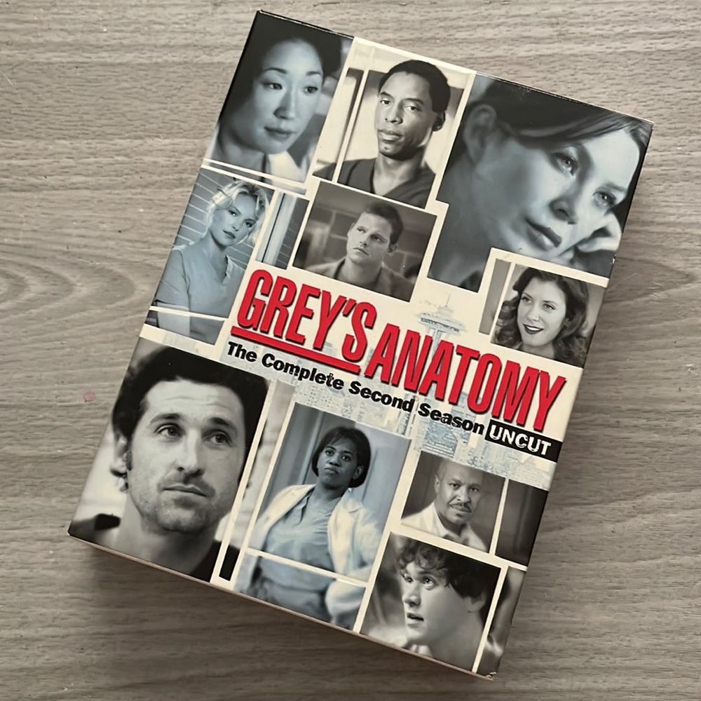 Grey’s Anatomy complete Season 2 Uncut Six Discs DVD Used
